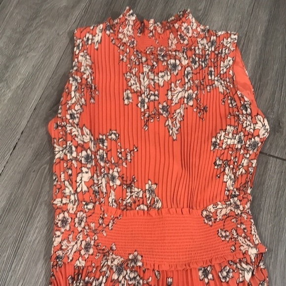 NANETTE NANETTE LEPORE Pleated Floral Springtime Dress size 8 - Picture 8 of 12